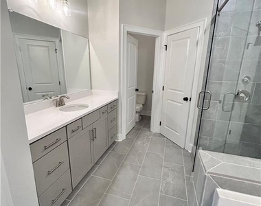 1038 Burnside Place Nw - Photo Thumbnail 12