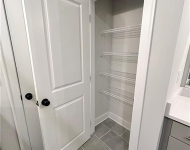 1038 Burnside Place Nw - Photo Thumbnail 15