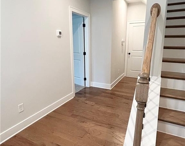 1038 Burnside Place Nw - Photo Thumbnail 28