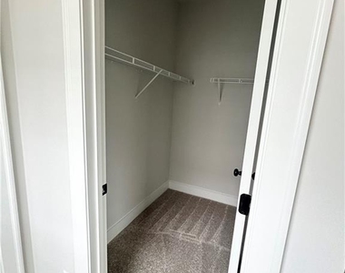 1038 Burnside Place Nw - Photo Thumbnail 22