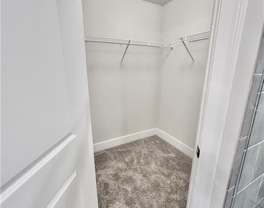 1038 Burnside Place Nw - Photo Thumbnail 17