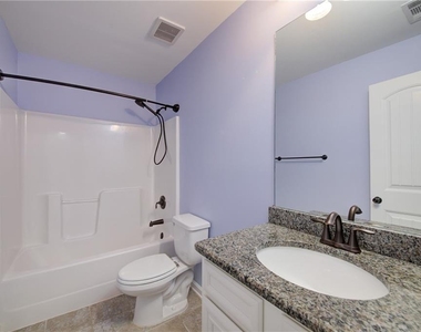 5595 Banner Boulevard - Photo Thumbnail 17