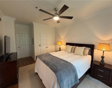 3777 Peachtree Road Ne - Photo Thumbnail 10