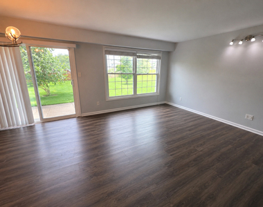 4531 Opal Drive - Photo Thumbnail 3