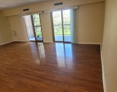 1515 E Central Road - Photo Thumbnail 4