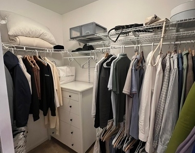 109 Holmes Way - Photo Thumbnail 6