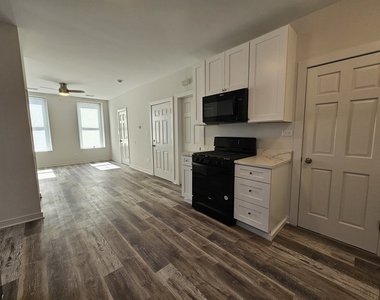 2216 W 21st Place - Photo Thumbnail 15