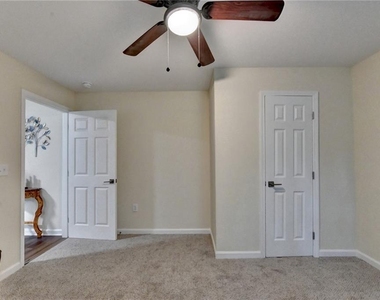 3260 Wood Springs Trace - Photo Thumbnail 26