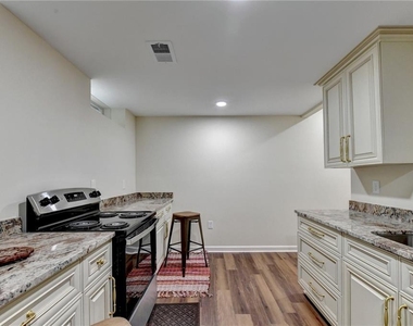3260 Wood Springs Trace - Photo Thumbnail 21