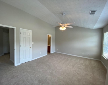 677 Kenridge Drive - Photo Thumbnail 29