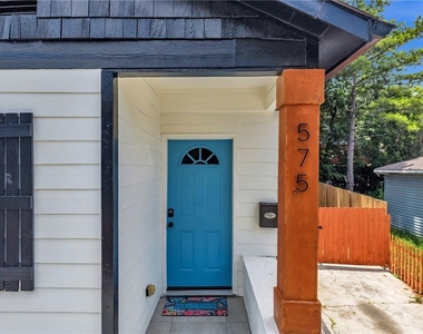 575 Martin Street Se - Photo Thumbnail 2