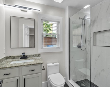 575 Martin Street Se - Photo Thumbnail 15