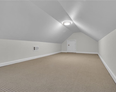 575 Martin Street Se - Photo Thumbnail 19
