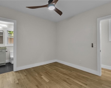 575 Martin Street Se - Photo Thumbnail 12
