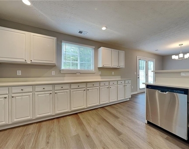 3118 Farmstead Court - Photo Thumbnail 6