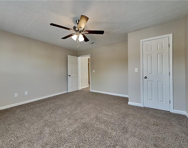 3118 Farmstead Court - Photo Thumbnail 15
