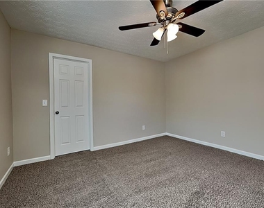 3118 Farmstead Court - Photo Thumbnail 13