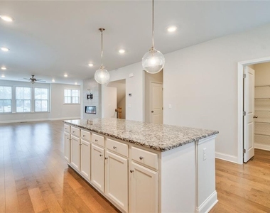 2510 Great Silver Fir Alley - Photo Thumbnail 10