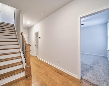 2510 Great Silver Fir Alley - Photo Thumbnail 5