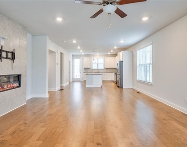 2510 Great Silver Fir Alley - Photo Thumbnail 9