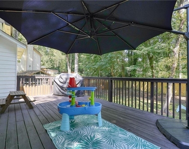 3003 Maple Lane - Photo Thumbnail 11
