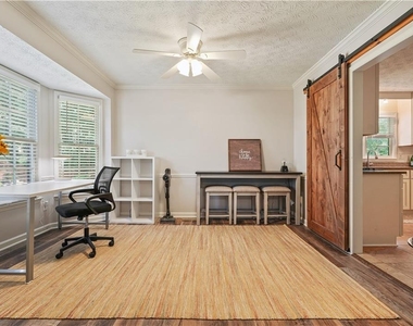 3003 Maple Lane - Photo Thumbnail 23