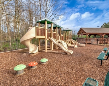 5080 Skylark Creek Court - Photo Thumbnail 42