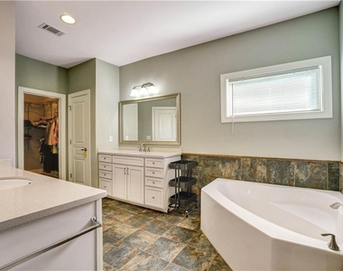 633 Leland Parkway - Photo Thumbnail 25