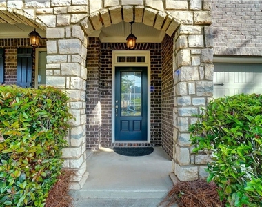 633 Leland Parkway - Photo Thumbnail 1
