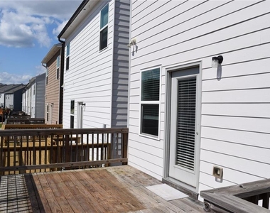 541 Ruths Drive - Photo Thumbnail 10