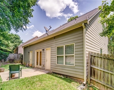 224 W Marietta Street - Photo Thumbnail 21