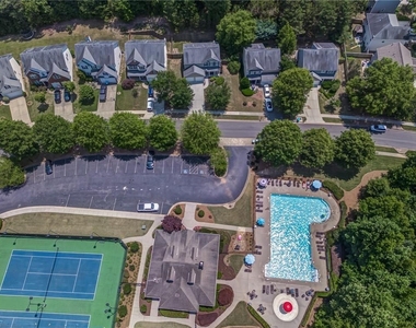 132 Diamond Ridge Avenue - Photo Thumbnail 36