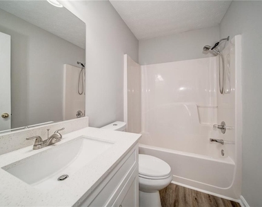 132 Diamond Ridge Avenue - Photo Thumbnail 23