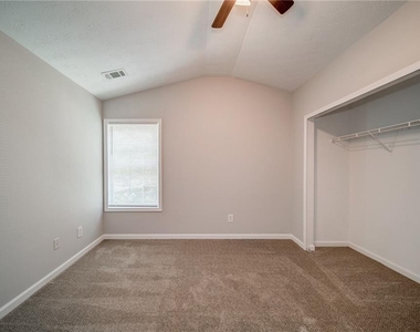 132 Diamond Ridge Avenue - Photo Thumbnail 22