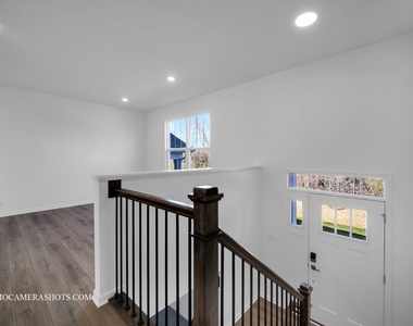 512 Wolverine Drive - Photo Thumbnail 1