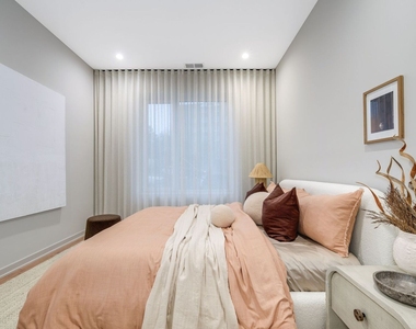 6633 N Milwaukee Avenue - Photo Thumbnail 16