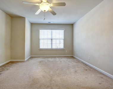 5624 Moresby Court - Photo Thumbnail 15