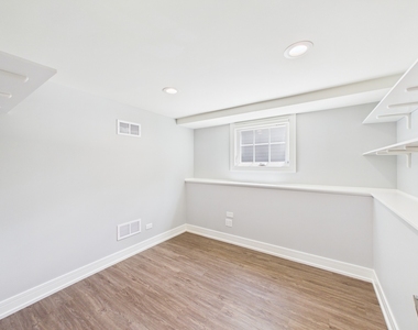 201 E Olive Avenue - Photo Thumbnail 49