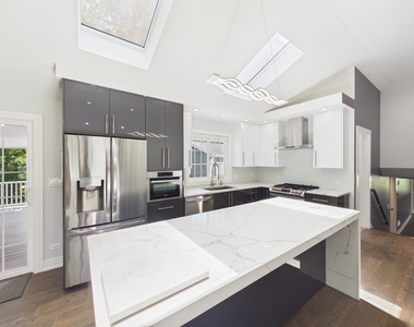201 E Olive Avenue - Photo Thumbnail 27