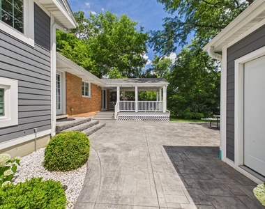201 E Olive Avenue - Photo Thumbnail 76
