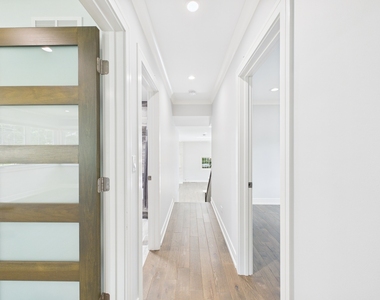 201 E Olive Avenue - Photo Thumbnail 48