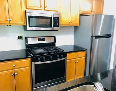 1931 Prairie Square - Photo Thumbnail 16