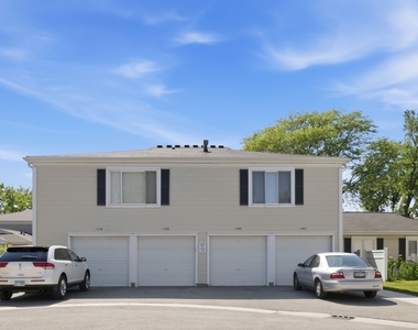 1180 Cove Drive - Photo Thumbnail 13