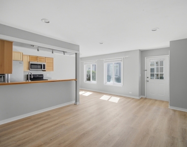 1180 Cove Drive - Photo Thumbnail 1