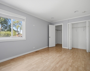1180 Cove Drive - Photo Thumbnail 10