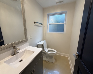 4532 Pershing Avenue - Photo Thumbnail 12