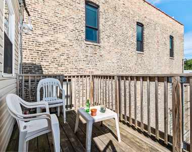 1246 W Ohio Street - Photo Thumbnail 13