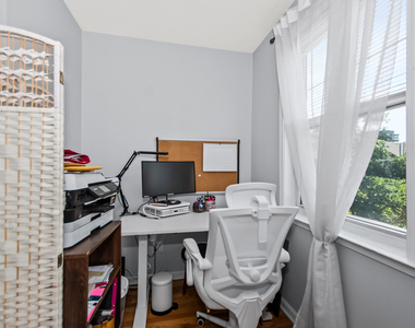 1246 W Ohio Street - Photo Thumbnail 3