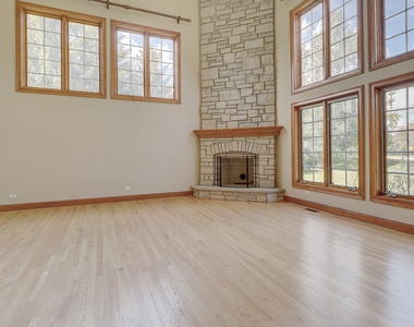 26025 Whispering Woods Circle - Photo Thumbnail 17