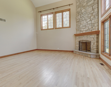 26025 Whispering Woods Circle - Photo Thumbnail 15